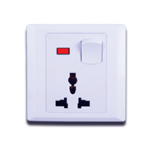 CLICK-ASTER-3 PIN UNIVERSAL SOCKET WITH SWITCH,13A