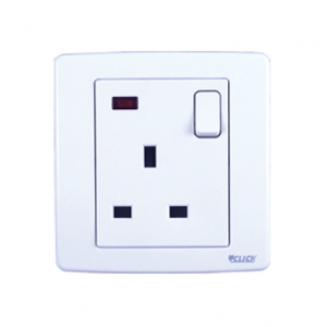 CLICK-PRIME-3 PIN FLAT SOCKET WITH SWITCH,13A