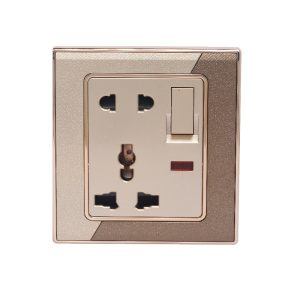 CLICK MARIGOLD MULTI SOCKET WITH SWITCH, 13A